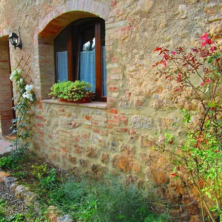Il Mandorlo Di *